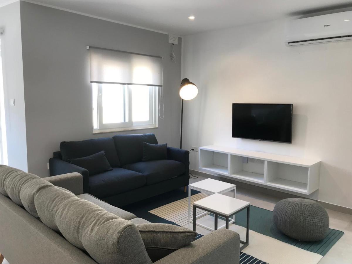 The Three Trees Apartments Sliema Ngoại thất bức ảnh
