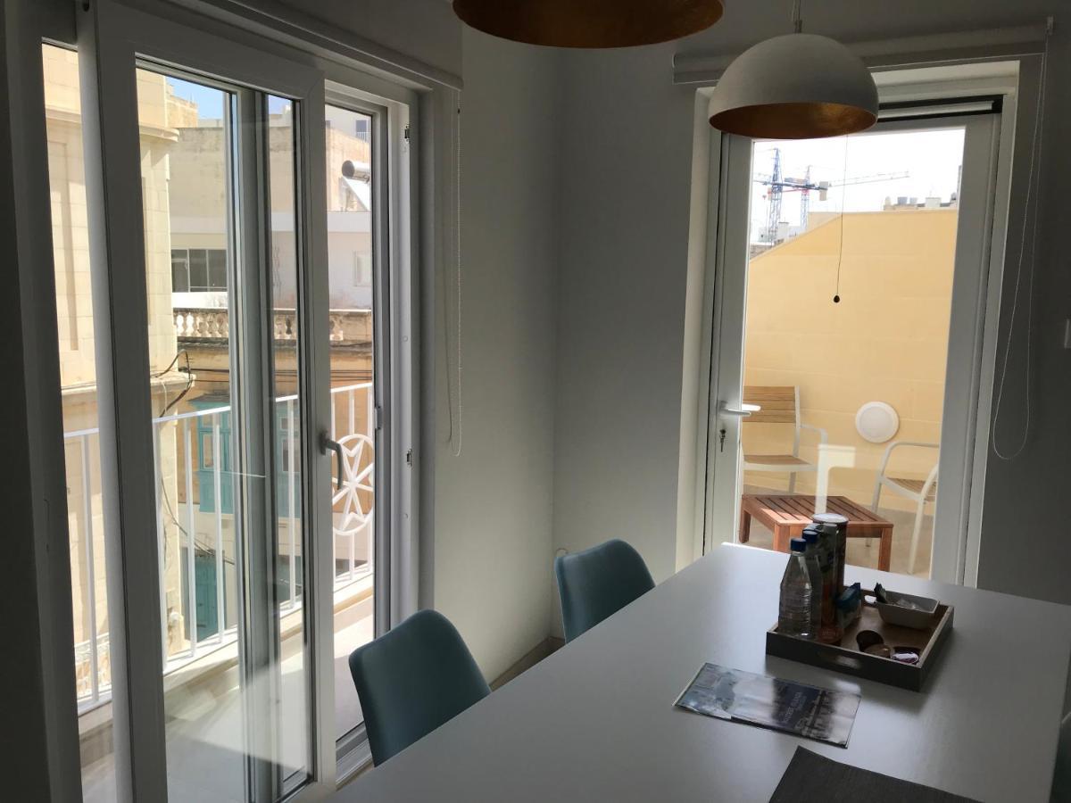 The Three Trees Apartments Sliema Ngoại thất bức ảnh