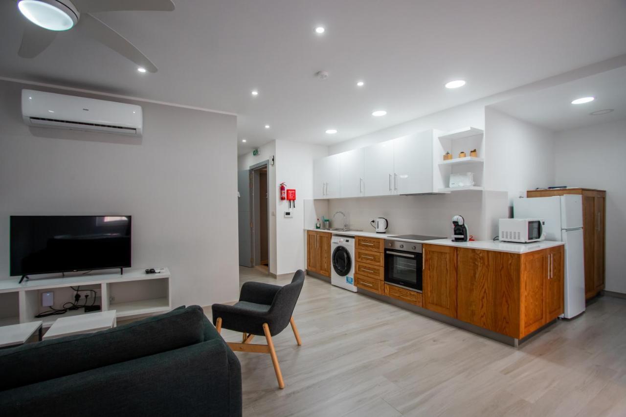 The Three Trees Apartments Sliema Ngoại thất bức ảnh