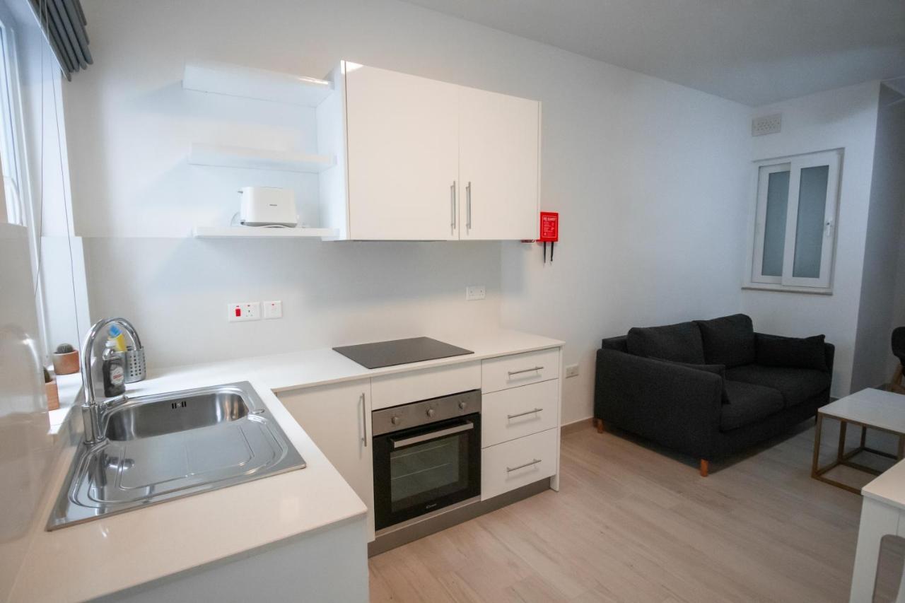 The Three Trees Apartments Sliema Ngoại thất bức ảnh